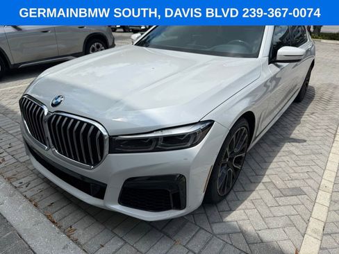 Used 2021 BMW 740i w/ M Sport Package RWD image 1