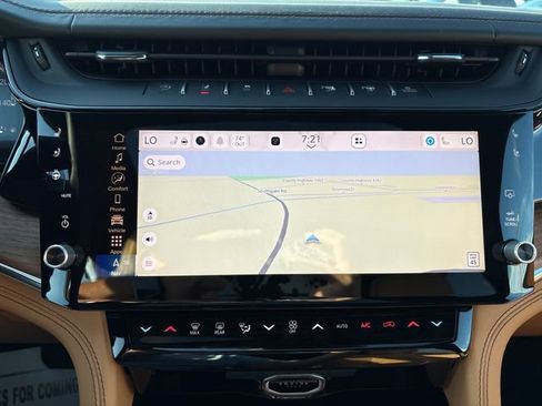 New 2026 Jeep Grand Cherokee L Summit AWD/4WD image 18
