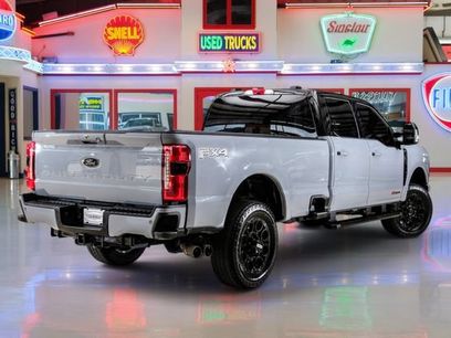 Used 2025 Ford F350 Lariat w/ Black Appearance Package