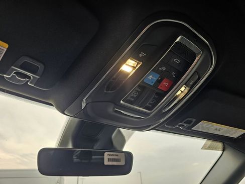 New 2025 Jeep Grand Cherokee L Altitude image 26