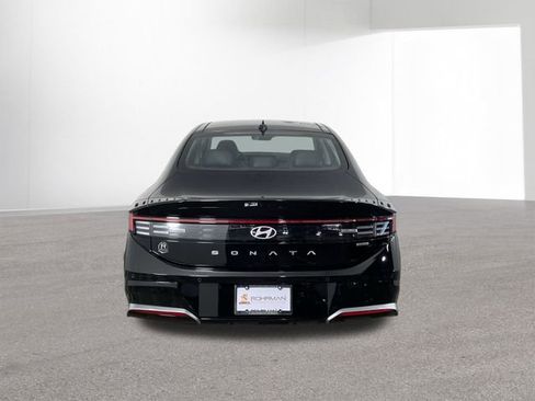 New 2026 Hyundai Sonata Limited image 14