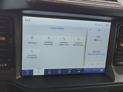 Used 2024 Ford Bronco Badlands image 22