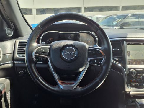 Used 2018 Jeep Grand Cherokee Trailhawk AWD/4WD image 18