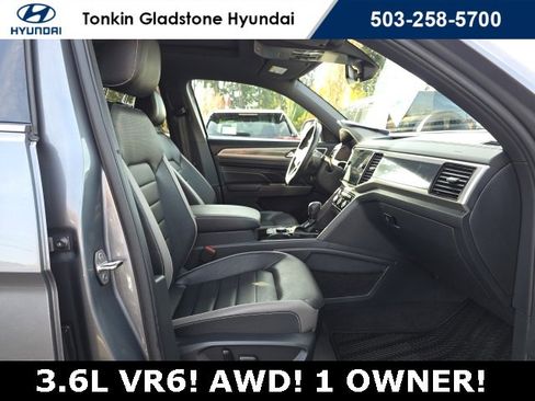 Used 2020 Volkswagen Atlas Cross Sport SEL Premium image 20