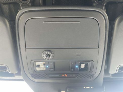 New 2025 Ford Bronco Outer Banks image 30