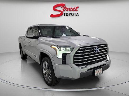 Used 2023 Toyota Tundra Capstone image 5