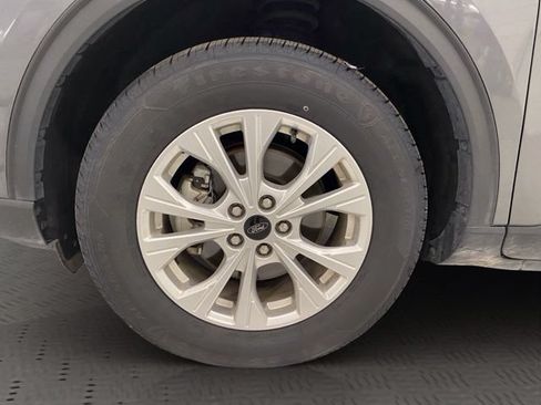 Used 2025 Ford Escape Active AWD/4WD image 16