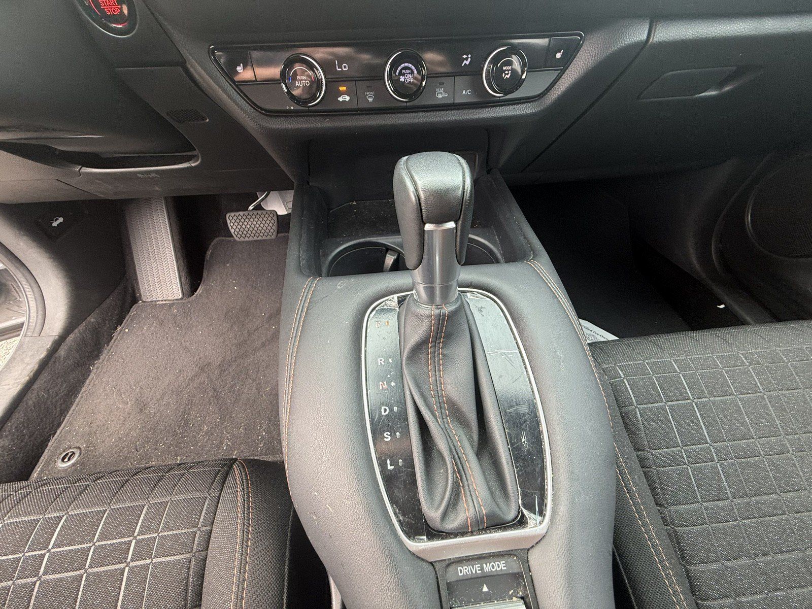 Used 2024 Honda HR-V Sport image 12