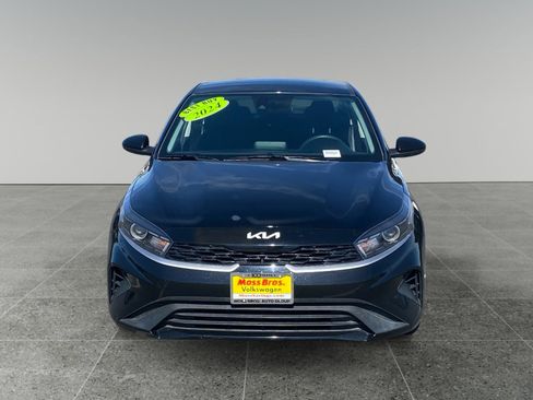 Used 2024 Kia Forte LXS image 8