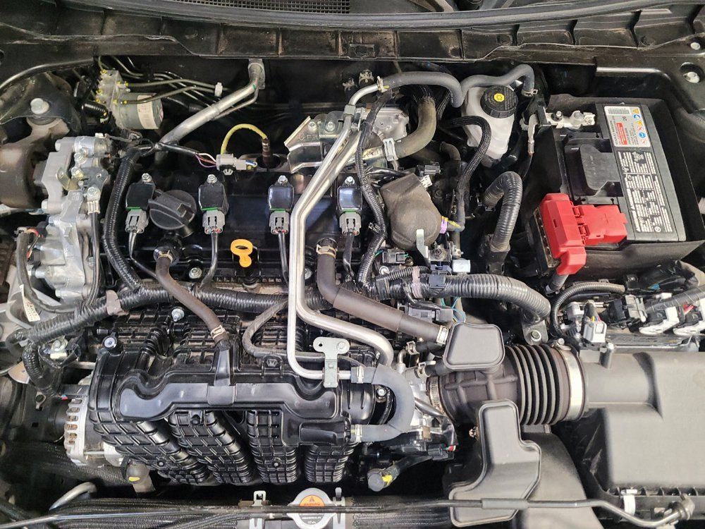 Used 2025 Nissan Altima 2.5 SV FWD image 30