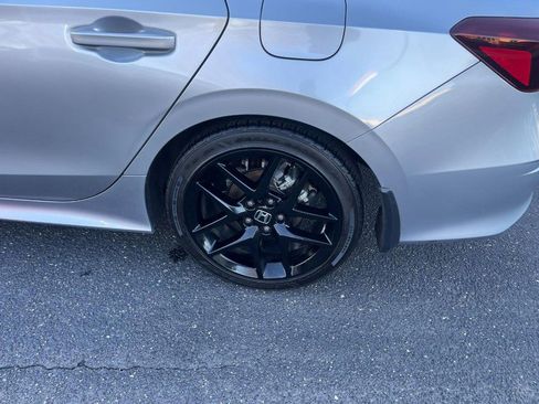 Used 2025 Honda Civic Sport image 5