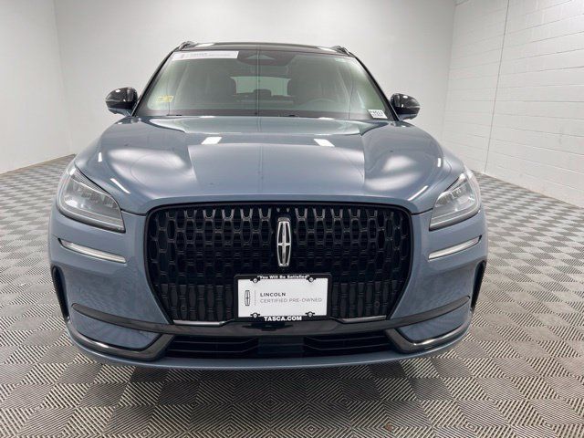Used 2026 Lincoln Corsair Premiere AWD/4WD image 3