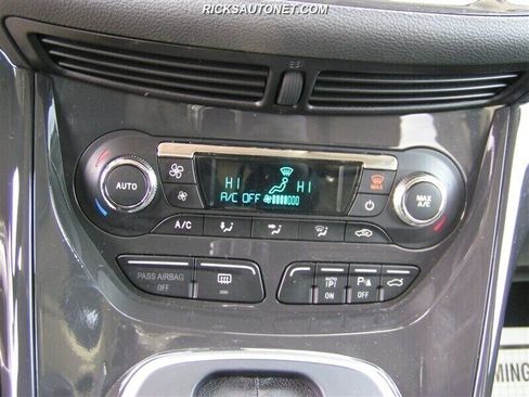 Used 2018 Ford Escape SEL image 15