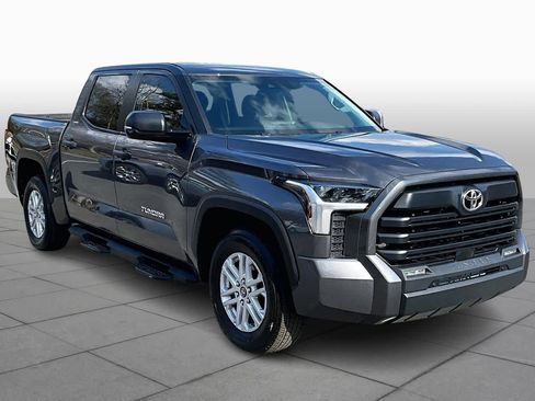 Used 2024 Toyota Tundra SR5 w/ SR5 Convenience Package image 3