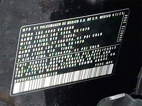 New 2025 Volkswagen Taos SE image 23