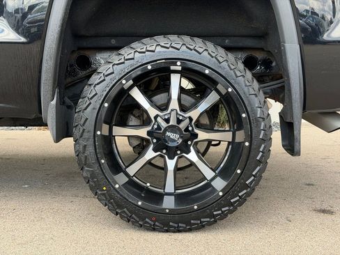 Used 2015 GMC Sierra 1500 SLE image 11