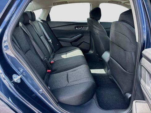 Used 2023 Honda Accord EX image 30