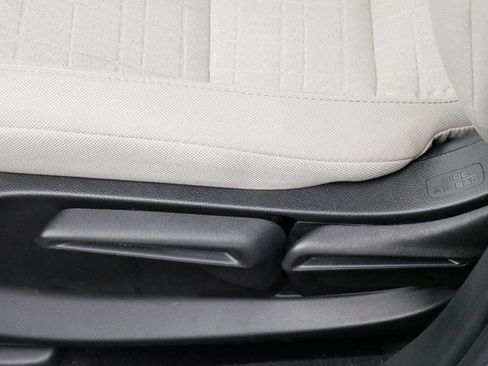 Used 2024 Honda HR-V LX image 20