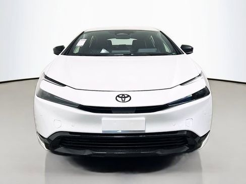 New 2026 Toyota Prius Plug-In Hybrid image 8