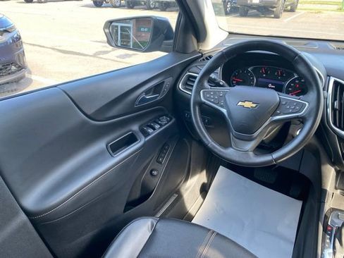 Used 2022 Chevrolet Equinox Premier image 34