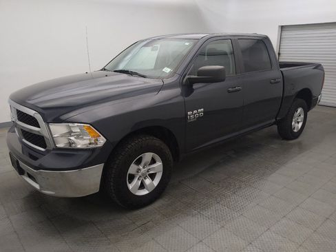 Used 2021 RAM 1500 Classic SLT AWD/4WD image 2