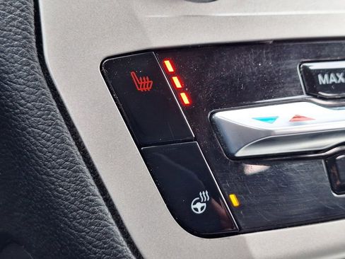 Used 2024 Ford Explorer XLT w/ Equipment Group 202A image 25