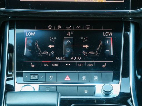 Used 2019 Audi Q8 Premium w/ Convenience Package image 14