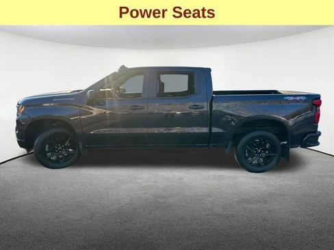 Used 2022 Chevrolet Silverado 1500 Custom image 6