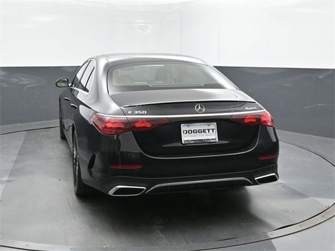 New 2026 Mercedes-Benz E 350 4MATIC Sedan image 8