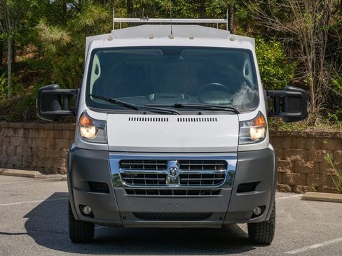 Used 2018 RAM ProMaster 3500 w/ Premium Appearance Group FWD image 2