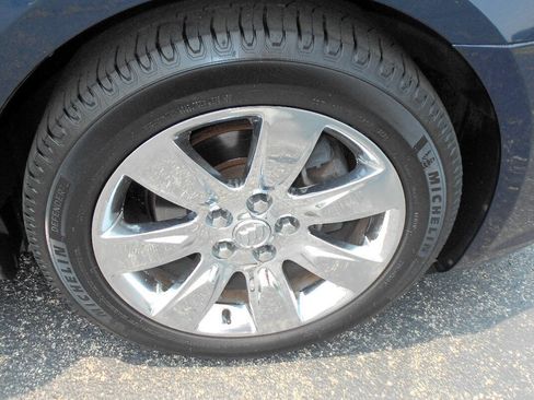 Used 2010 Buick LaCrosse CXL FWD image 26