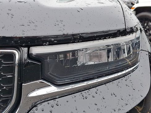 Used 2023 Jeep Grand Cherokee 4WD 4xe w/ Luxury Tech Group II image 9