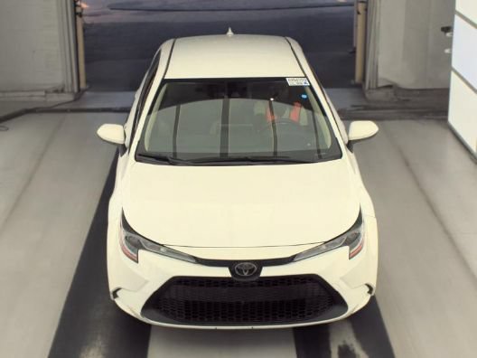 Used 2021 Toyota Corolla LE FWD image 2