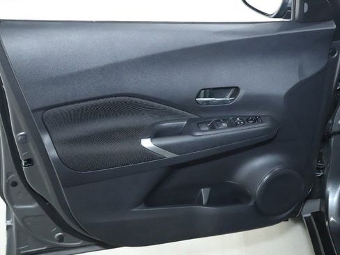 Certified 2024 Nissan Kicks SV image 16