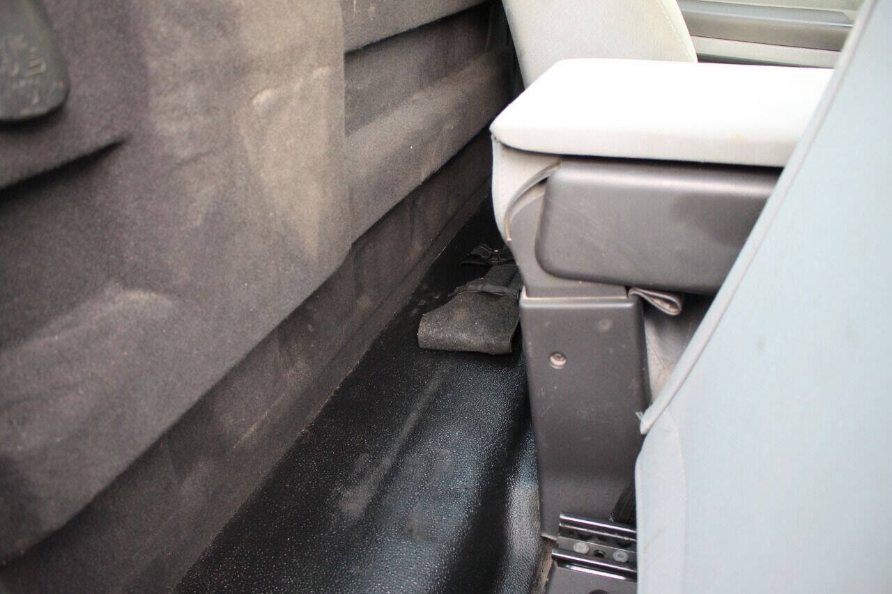 Used 2012 Ford F250 XL RWD image 36