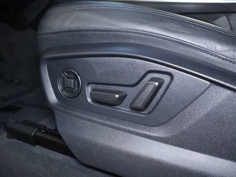 Used 2022 Audi Q7 3.0T Premium Plus w/ Premium Plus Package image 17