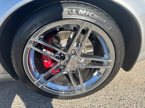 Used 2008 Chevrolet Corvette Z06 w/ Preferred Equipment Group RWD image 19