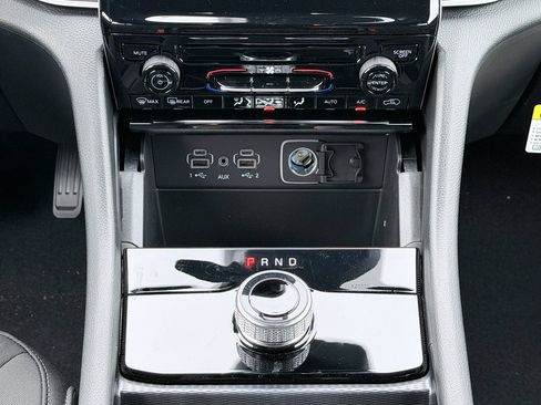 New 2026 Jeep Grand Cherokee Laredo RWD image 17