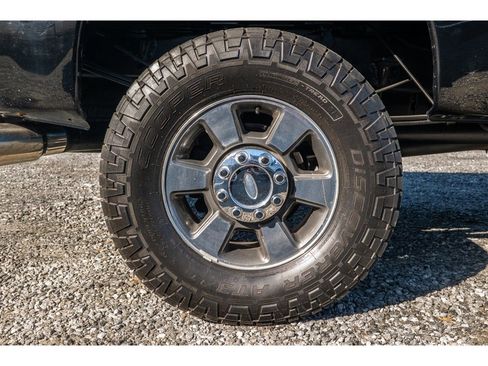 Used 2011 Ford F350 Lariat w/ Lariat Interior Pkg AWD/4WD image 27