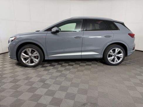 Used 2023 Audi Q4 e-tron Premium Plus w/ Premium Plus image 2