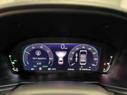 Used 2023 Honda Accord Sport image 9