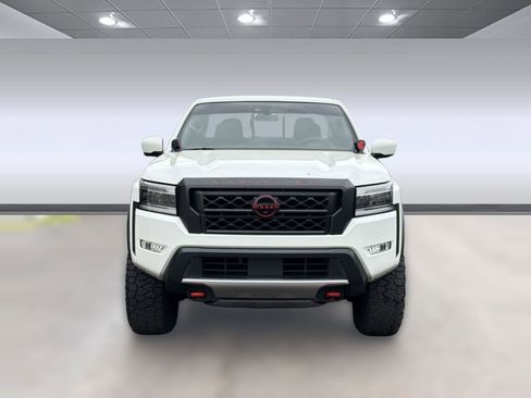 Used 2024 Nissan Frontier PRO-4X w/ Pro Convenience Package AWD/4WD image 6