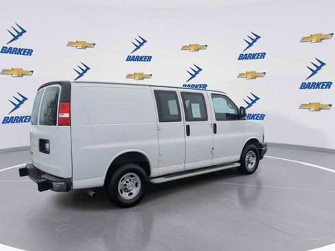 Used 2024 Chevrolet Express 2500 w/ Driver Convenience Package image 8