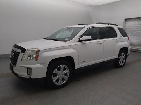 Used 2017 GMC Terrain SLE w/ Driver Alert Package I image 2