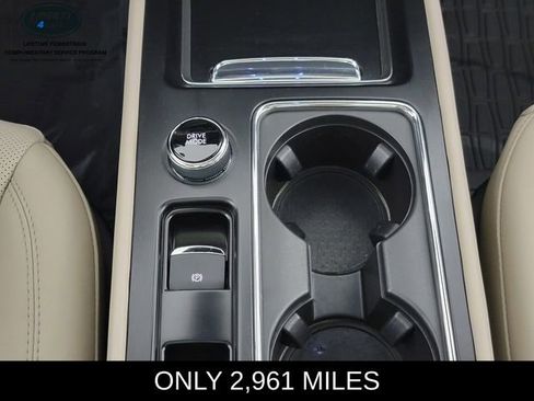 Used 2025 Lincoln Corsair AWD w/ Equipment Group 101A image 25