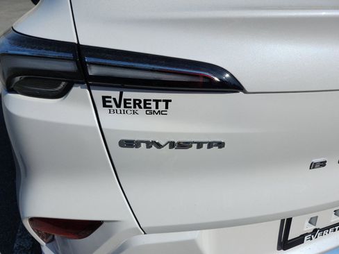 New 2026 Buick Envista Avenir FWD image 4