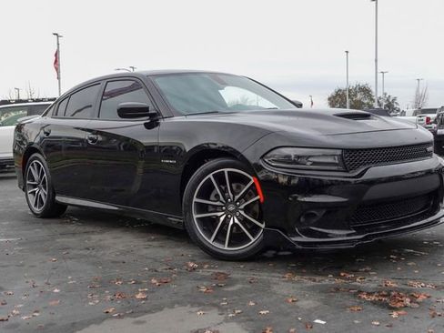 Used 2021 Dodge Charger R/T w/ Plus Group image 6