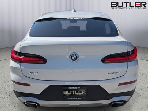 Used 2025 BMW X4 xDrive30i image 5