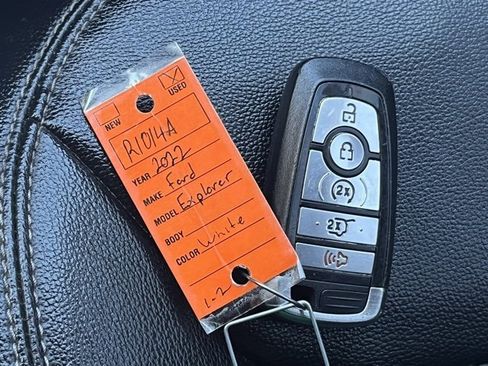 Used 2022 Ford Explorer Limited w/ Equipment Group 301A image 35