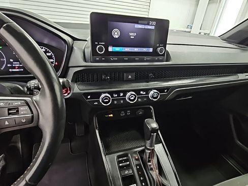 Used 2024 Honda CR-V Sport image 13